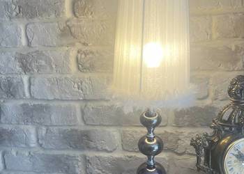 Lampa stołowa z kulami