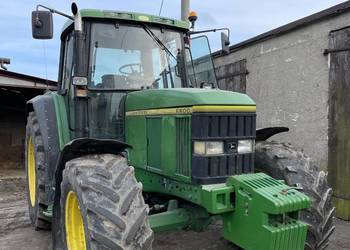 Sprzedam John Deere 6800