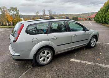Ford Focus MK2 1.6 benzyna 115km