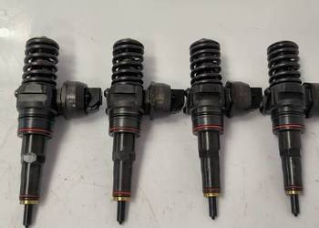 WTRYSKIWACZE KOMPLET VOLKSWAGEN PASSAT 038130073BA