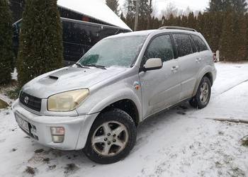 Sprzedam toyota rav4 2.0d4d rok 2003 stan dobry polecam