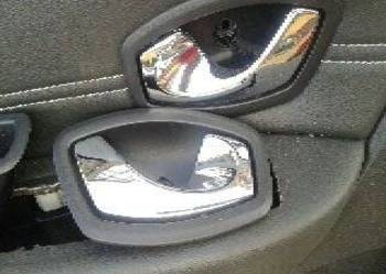 Megane 3  12r Scenic klamki drzwi wewnętrzne
