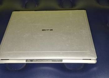 Laptop Asus Z9200