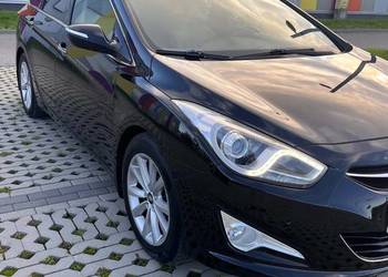 Hyundai I40 ST 1.7CRDI prywatny doinwestowany dwa komplety kół