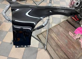 MERCEDES W222 S-KLASA BŁOTNIK PRZÓD PRAWY PRZEDNI KOLOR 040 A2228810201