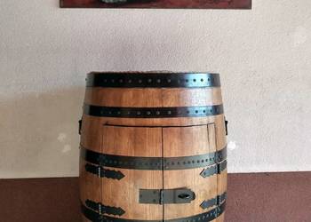 Barek LED z beczki dębowej po whisky