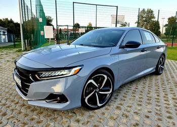 Sprzedam Tanio Hondę Accord Hybryda 2022r