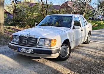 Mercedes W124 250D