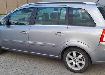 Opel Zafira B 1.8 gaz sekwencja 7-osobowa