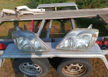Lampy przednie OE toyota e12 kombi