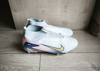 Korki / Buty NIKE FZ1535 rozmiar 38,5 wkładka +/- 23 cm Piłka nożna