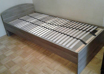 Używane łóżko jednoosobowe z materacem z Ikei