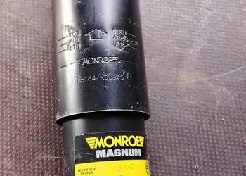 Amortyzator hydrauliczny do przyczepy towarowej