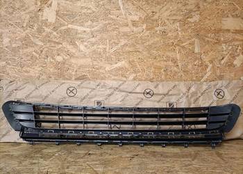 VW GOLF VII 13-17 ATRAPA KRATKA ŚRODKOWA ZDERZAK PRZÓD 5G0853677 9B9