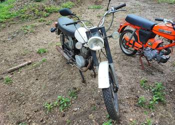 Wsk 125  kwadratowe błotniki do renowacji zarejestrowana biała tablica
