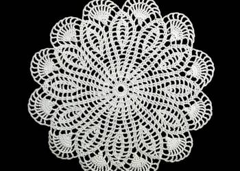 Serwetka szydełkowa 22cm (S175)