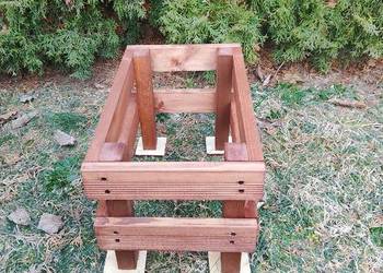 Stojak pod ul odkładowy