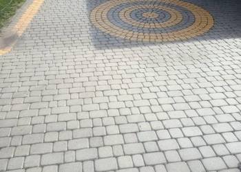 Mycie kostki brukowej