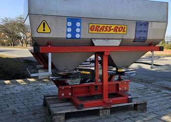 Solidny rozsiewacz nawozów z blachy nierdzewnej 400/600/800/1000L WOM !