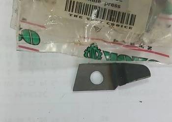 Nożyk sznurka prasy Claas markant