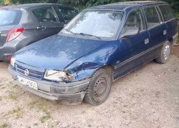 Roleta bagaznika opel astra f kombi