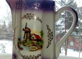 Stary dzban porcelanowy