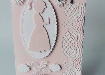 ZAWIADOMIENIA KOMUNIA DZIEWCZYNKA Z ŚWIECĄ W RAMCE BC BIEL - RÓŻ