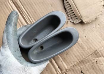 RENAULT CLIO 2 UCHWYT RĄCZKA WEWNĘTRZNA DRZWI PRAWA  + LEWA