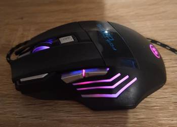 Sprzedam myszkę gamingową