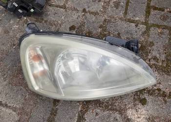 Lampa przód prawa Opel Corsa C