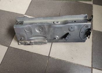 Prawa podłużnica Infiniti q30