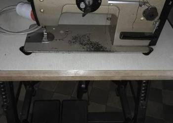 Przemysłowa maszyna do szycia TEXTIMA