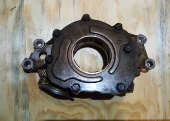 Pompa oleju GM 12571895 Chevy Trailblazer Saab 97x  V8 5.3