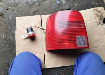 VW PASSAT B5 KOMBI LAMPA TYŁ TYLNA LEWA