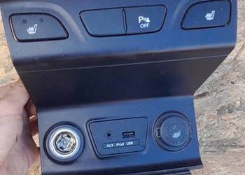 HYUNDAI IX35 PANEL FOTELI GNIAZDO USB AUX 846202Y050TAN 933102Y100TAN