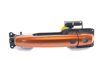 KLAMKA ZEWNĘTRZNA LEWY PRZÓD SUZUKI S-CROSS Crossover