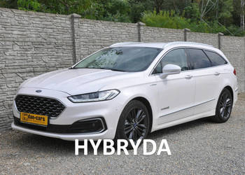Ford Mondeo 2.0 Hybrid 187KM Vignale Full LED Skóra Navi Asystenci Grzane …