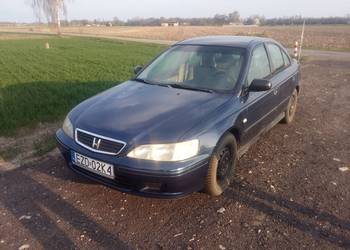 Honda Accord 1.6 Benz /Lpg