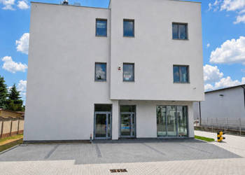 Wynajmę lokal Opacz-Kolonia 898m2
