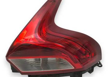 LAMPA PRAWA Volvo V40 II kombi 2012-2019 tylna tylnia prawy tył 31395845