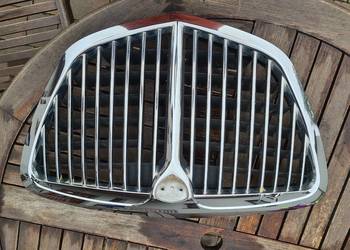 Lancia Thesis atrapa gril