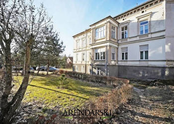 Klimatyczne mieszkanie w kamienicy z ogrodem!