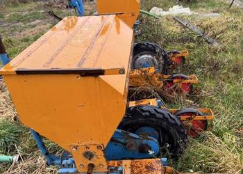 Siewnik do kukurydzy