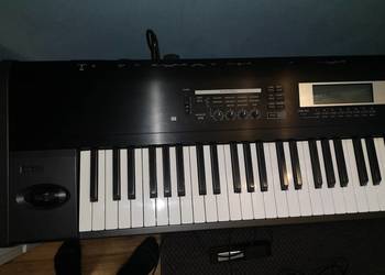 Syntezator KORG TR88