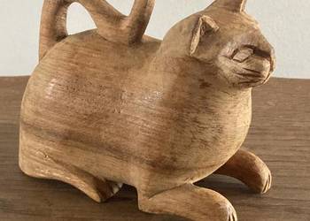 Drewniana figurka kota Drewniana figurka kota