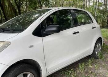 Toyota Yaris 1.0 2007r oszczędne auto