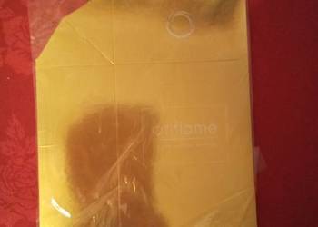 Ozdobne pudełko złote Oriflame + wstążka