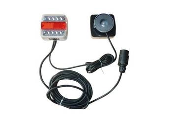 Zestaw tylnego oświetlenia LED 7,5m/2,5m, mocowane na magnez 75991