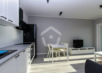 Mieszkanie 2 pokojowe z garażem do wynajęcia