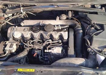Pokrywa zaworów aluminiowa Volvo s80 v70 850 2.5 TDI